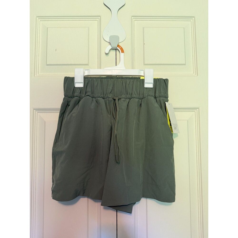 NWT All in Motion Wide Leg Shorts 3.5in